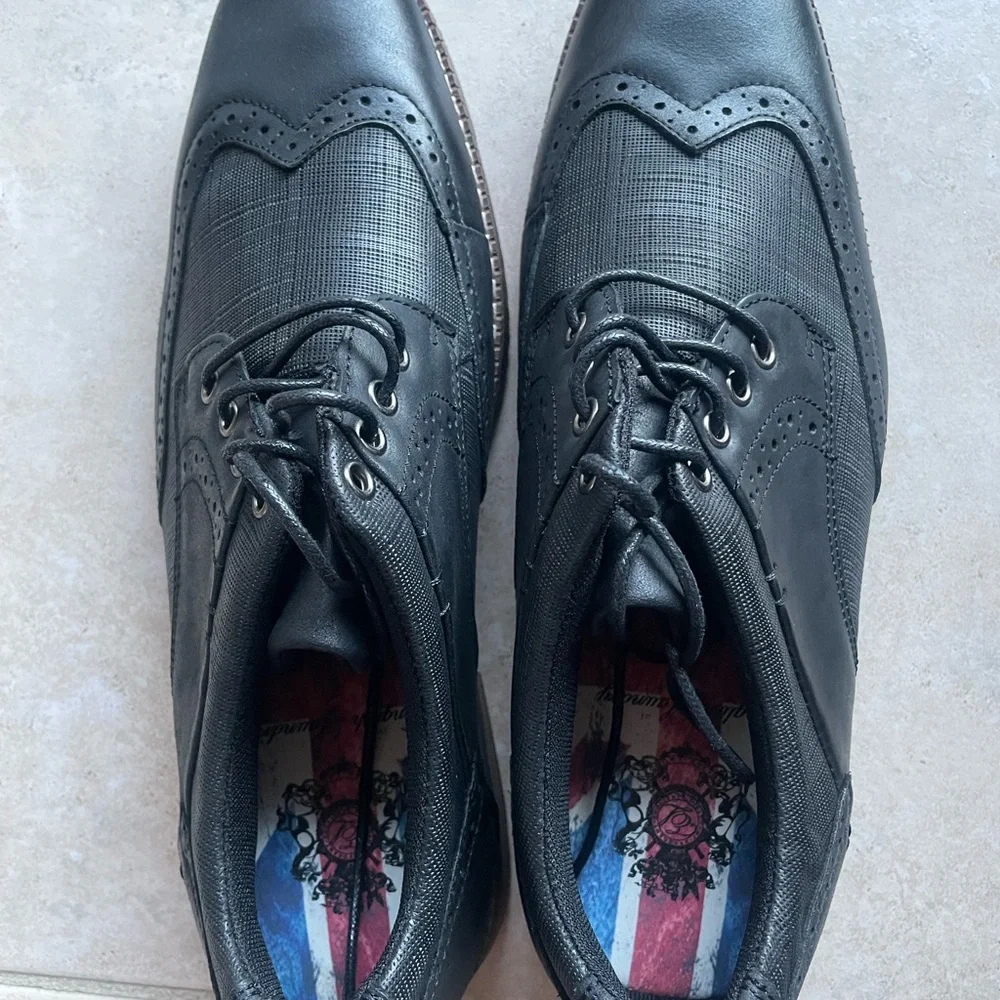 English Laundry Black Oxford Shoes - Picture 2 of 9